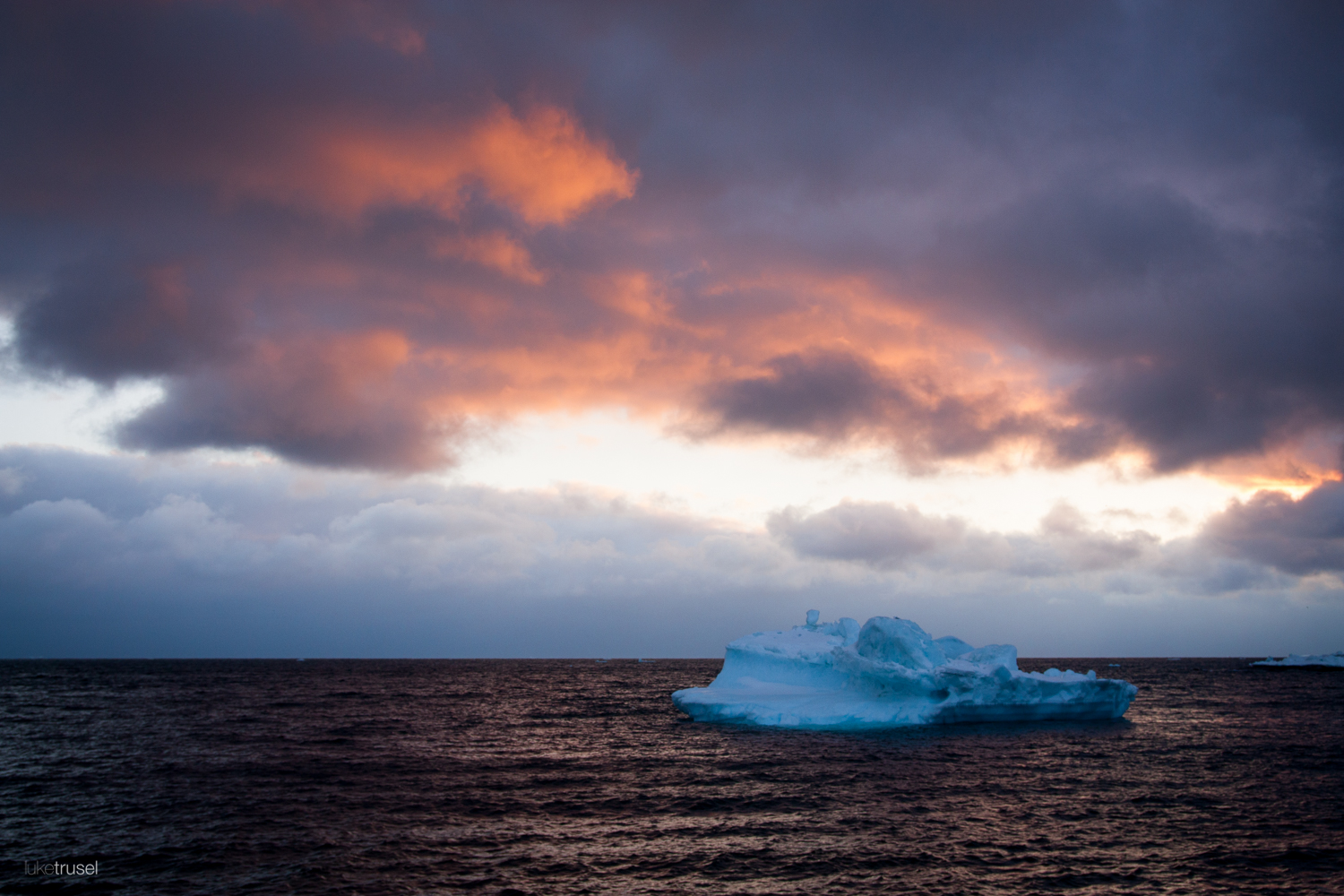 An iceberg floating near Ilulissat (Photo Credit: Luke Trusel)